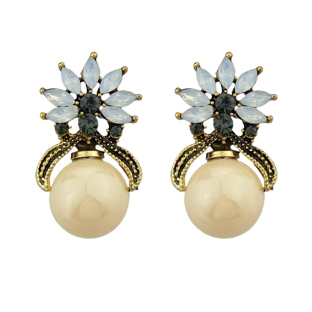 

Gray Champagne Color Simulated Round Wedding Earrings