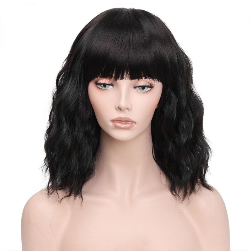 short black wavy wig