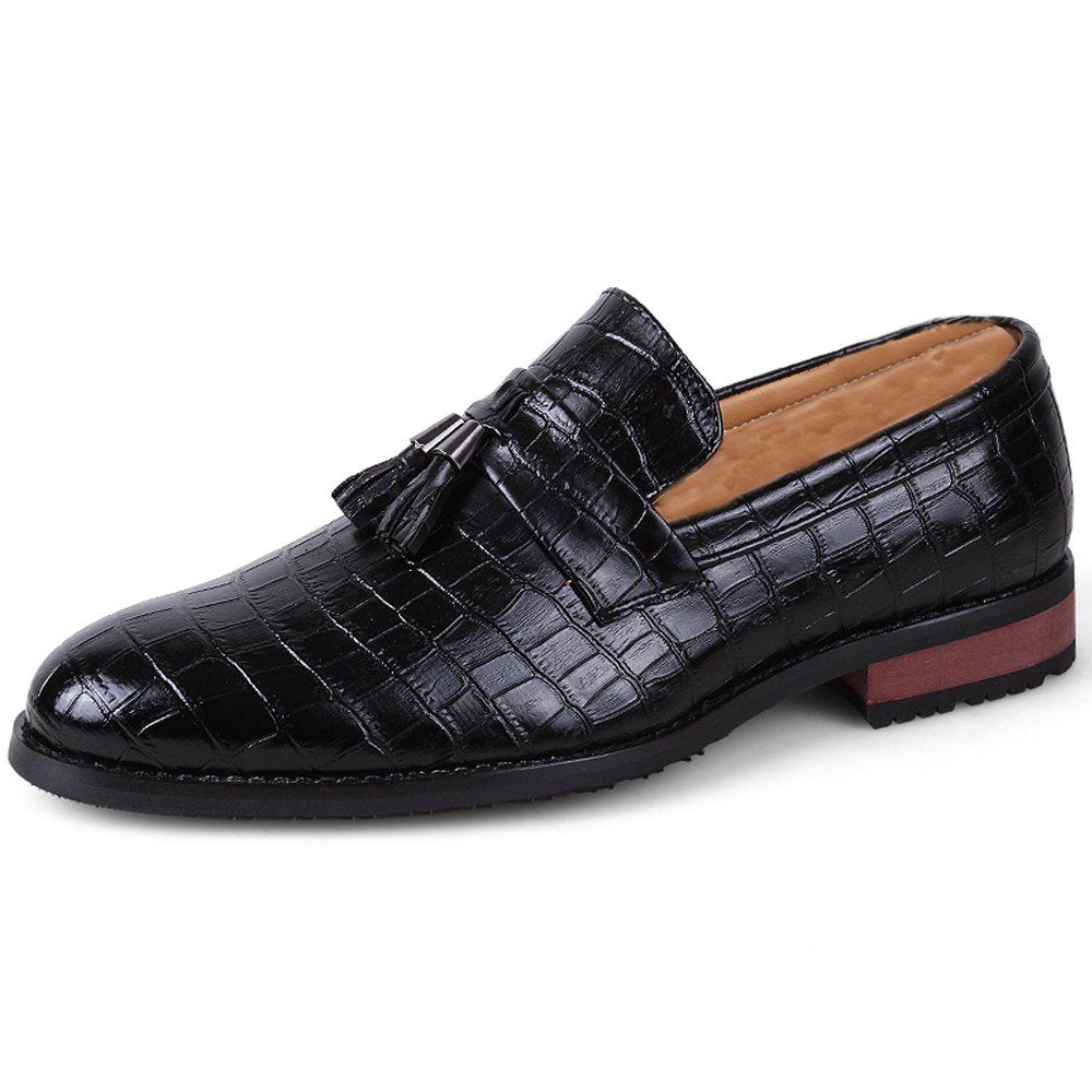 Men Fashion Plus Size Fringe Decoration Slip-On Leather Shoes - BLACK EU 45