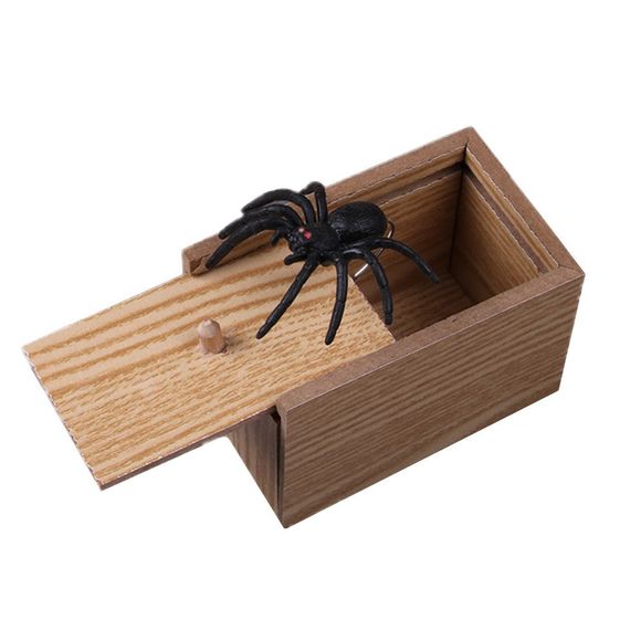 Jouets amusants Surprise Box Spider Bite dans un coffret en bois Pratique Funny Blague Prank Toy - Noir 