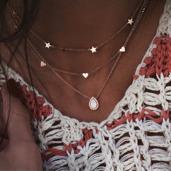 Collier de perles multicolores à la mode en forme d'étoile avec coeur et d'amour - Verge d'Or 