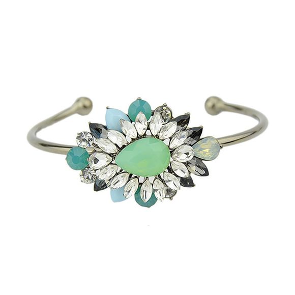 Bracelet à la mode fleur verte pendentif - Vert Menthe 